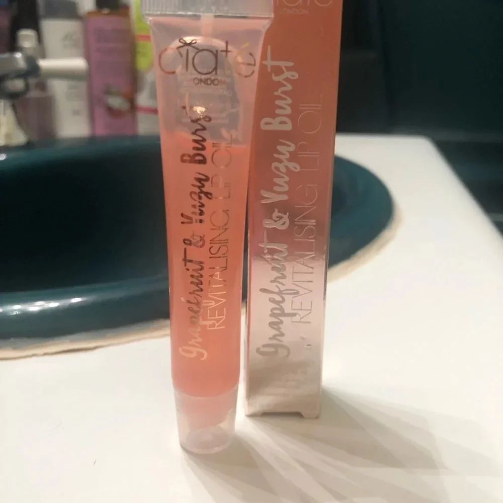 NIB CIATE LIP OIL